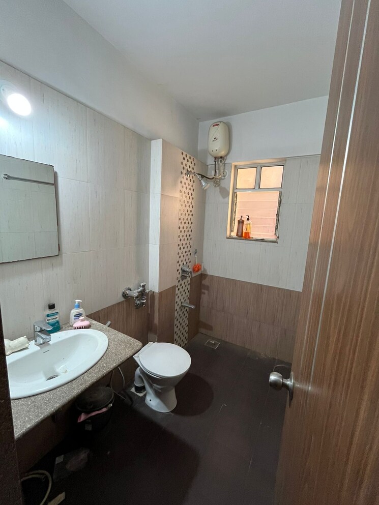 Bathroom, gera-park-view 2 Bedroom 1290 Sq.Ft. Apartment In Kharadi Pune 9723686