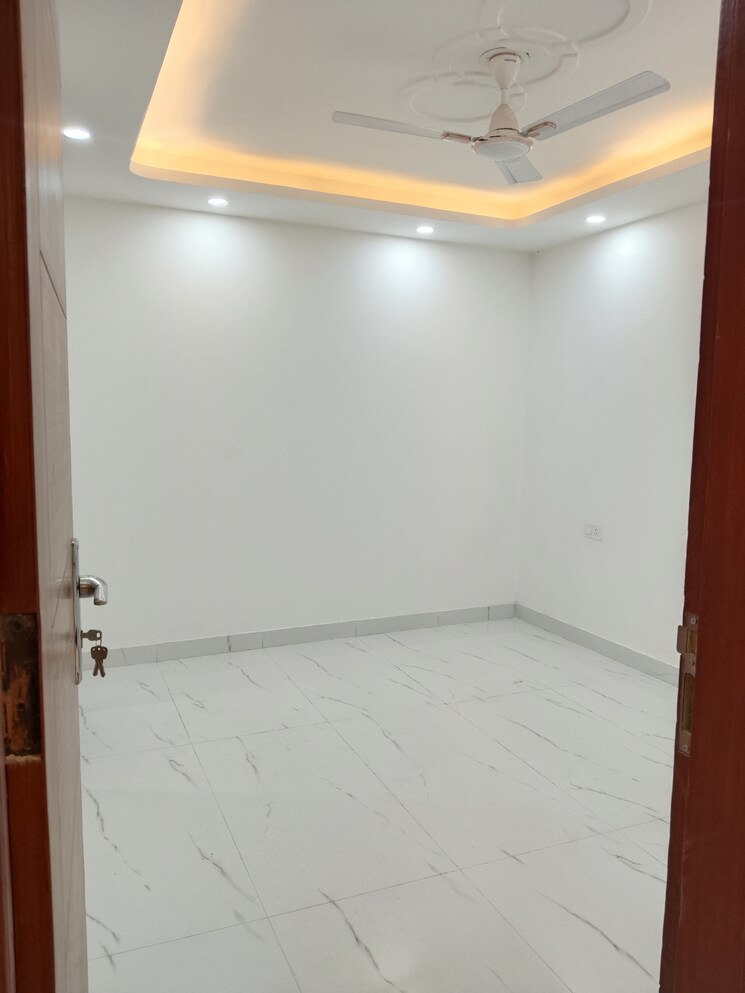 Room, panchsheel vihar 4 Bedroom 1350 Sq.Ft. Apartment In Panchsheel Vihar Delhi 9723687