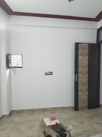 Room in 1 BHK Builder Floor at Panchsheel Vihar – for Rent