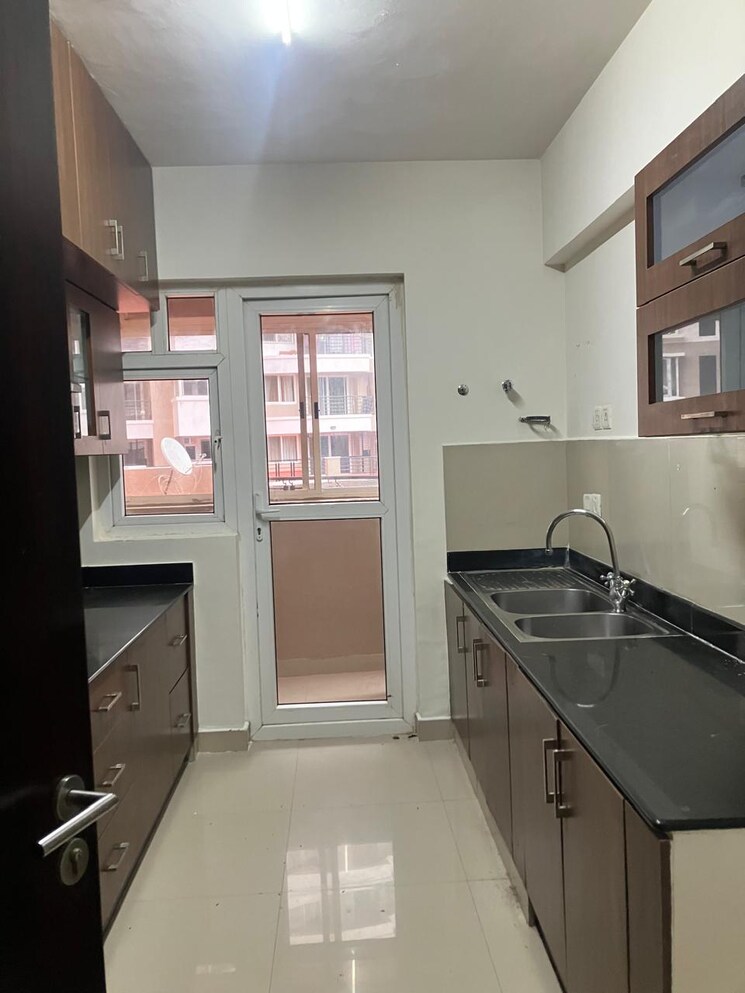 Kitchen, puravankara-purva-venezia 3 Bedroom 1610 Sq.Ft. Apartment In Yelahanka New Town Bangalore 9723731