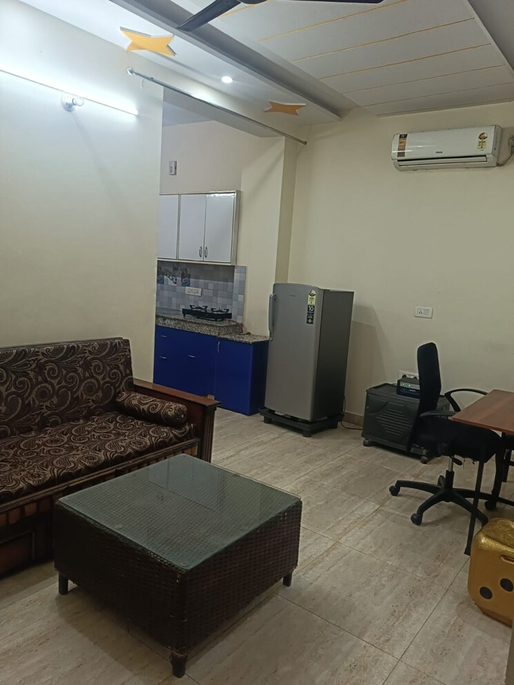 Cover Image, unitech-infospace 1 Bedroom 800 Sq.Ft. Builder Floor In Sector 21 Gurgaon 9723732