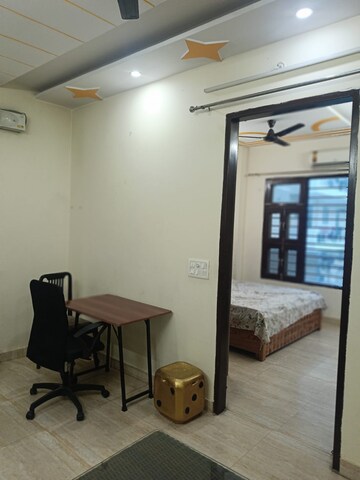  1 BHK Builder Floor at Unitech Infospace, Sector 21 – for Rent