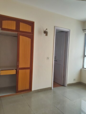 Room in 2 BHK Apartment at Eros Wembley Estate, Sector 50 – for Rent