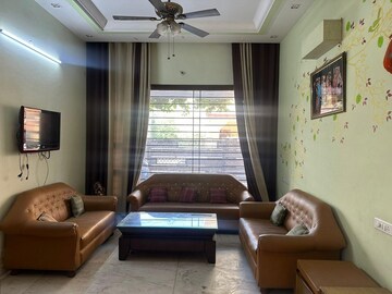 Living Room in 6+ BHK Independent House at Vip Road – for Sale