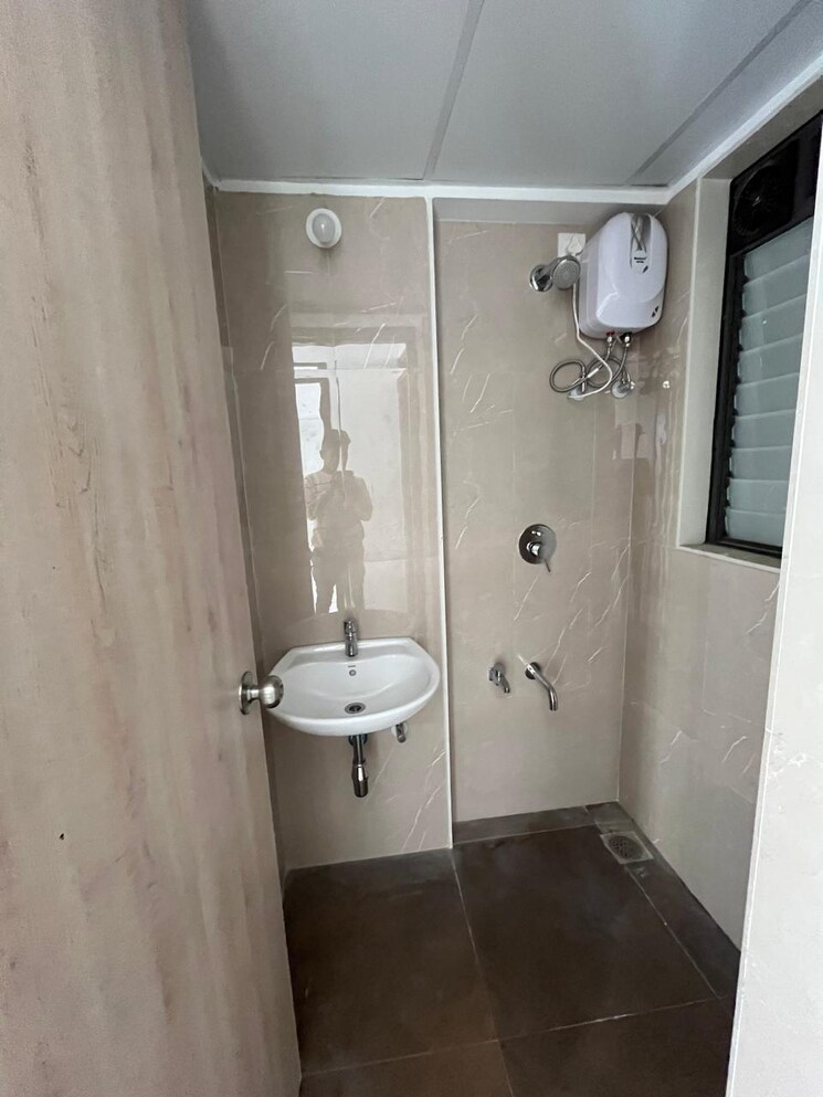Bathroom, lodha-palava-downtown 1 Bedroom 443 Sq.Ft. Apartment In Dombivli East Thane 9723853