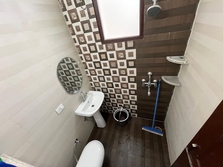 undefined, pir machalla 3 Bedroom 1250 Sq.Ft. Builder Floor In Pir Machalla Zirakpur 9723857