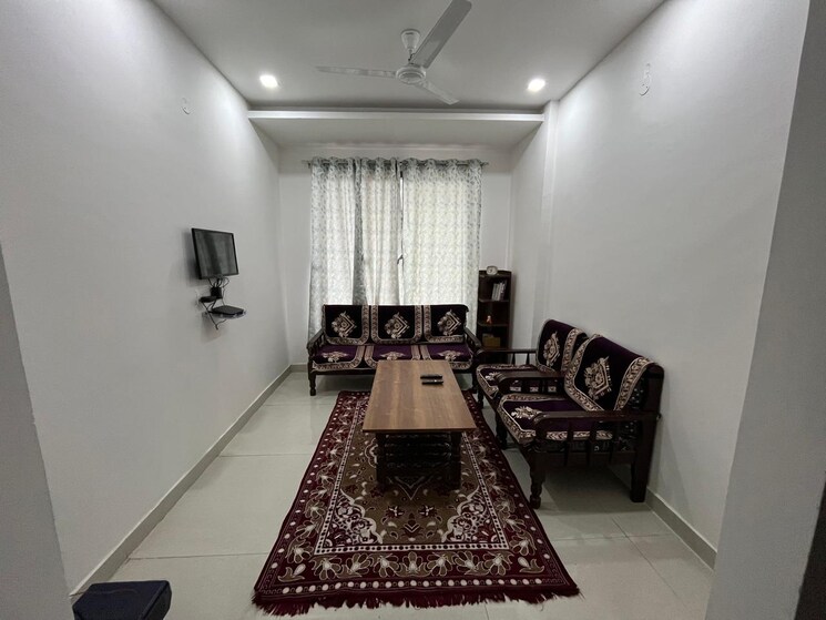 Living Room, pir machalla 3 Bedroom 1250 Sq.Ft. Builder Floor In Pir Machalla Zirakpur 9723857