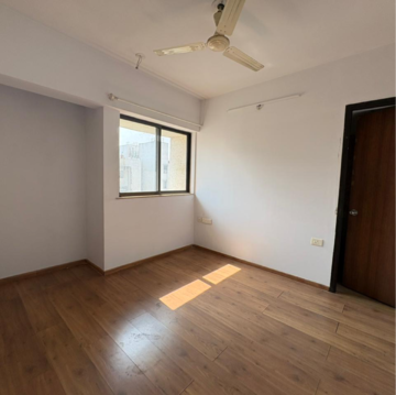 2 BHK Apartment For Rent in Lodha Palava City Lakeshore Greens, Hedutane