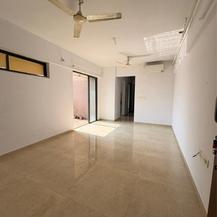 Room, lodha-palava-city-lakeshore-greens 2 Bedroom 738 Sq.Ft. Apartment In Hedutane Thane 9723864