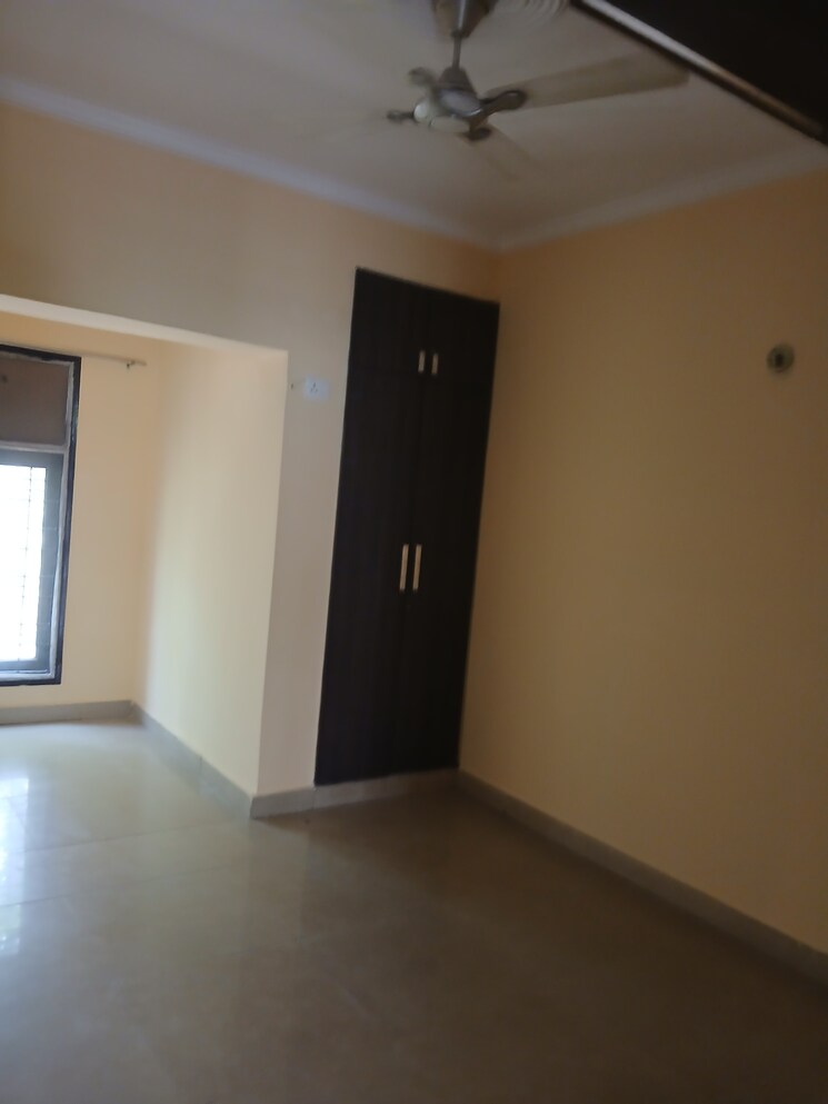 undefined, unitech-deerwood-chase 3 Bedroom 2400 Sq.Ft. Builder Floor In Nirvana Country Gurgaon 9723890