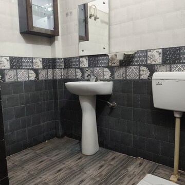 Kitchen in  Pg at Gomti Nagar – for Rent