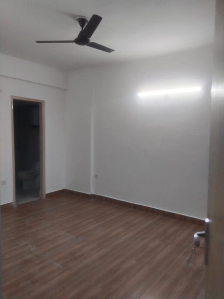 Room, gardenia-gateway 3 Bedroom 1595 Sq.Ft. Apartment In Sector 75 Noida 9724011