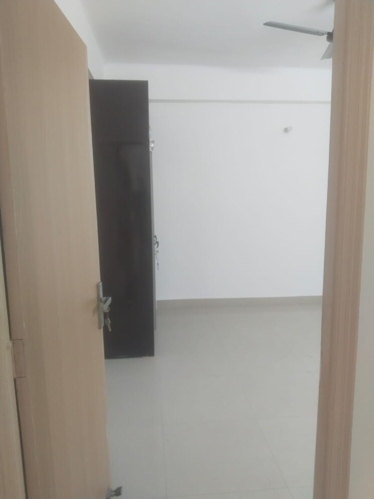 Room, gardenia-gateway 3 Bedroom 1595 Sq.Ft. Apartment In Sector 75 Noida 9724011