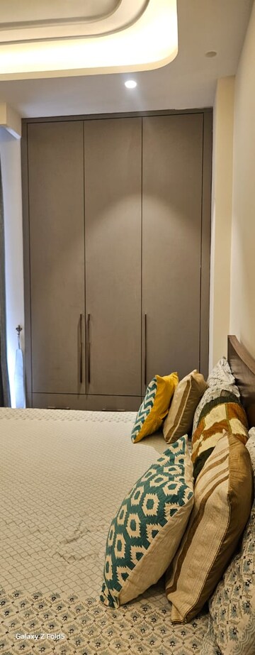 Bedroom in 4 BHK Builder Floor at Green Wood City, Sector 45 – for Rent