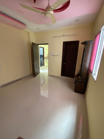 Room in 2 BHK Apartment at Greenspace West Square, Manikonda – for Rent
