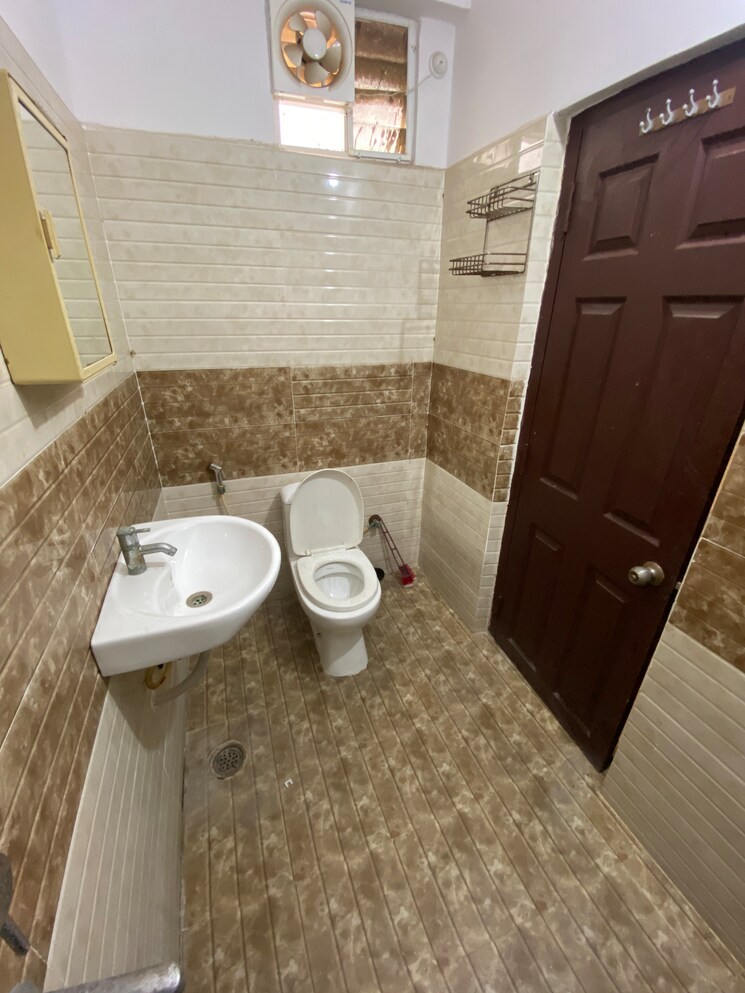 Bathroom, greenspace-west-square 2 Bedroom 1200 Sq.Ft. Apartment In Manikonda Hyderabad 9724053
