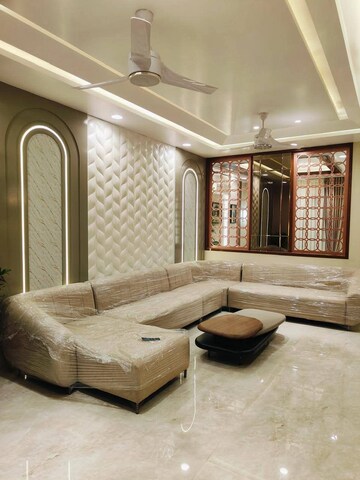 Living Room in 5 BHK Independent House at Vaishali Nagar – for Sale