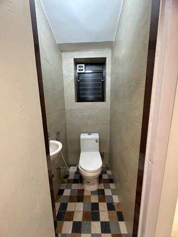 Bathroom in 1 BHK Apartment at Best Complex Andheri West, Andheri West – for Rent