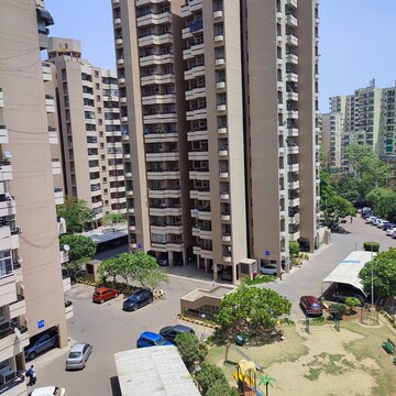 4 BHK Apartment – Exterior View View at Ansal Sushant Estate, Sector 52 - for Rent