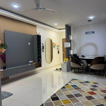 2 BHK Apartment For Rent in Shapoorji Pallonji Joyville Tower Crown, Sector 102