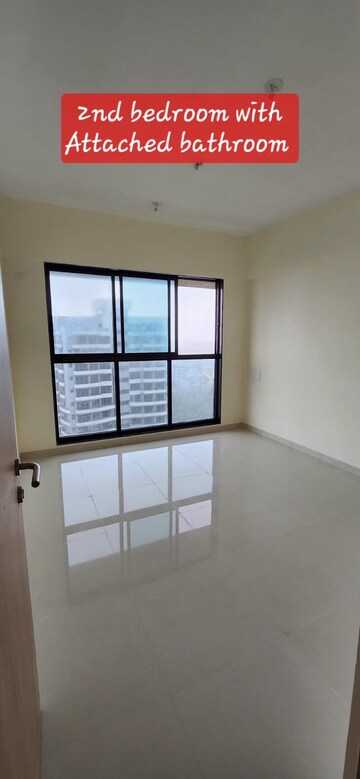 Room in 3 BHK Apartment at Andheri West – for Rent