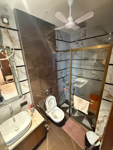 Master Bedroom in 3 BHK Apartment at Adani Oyster Grande Phase 2, Sector 102 – for Rent