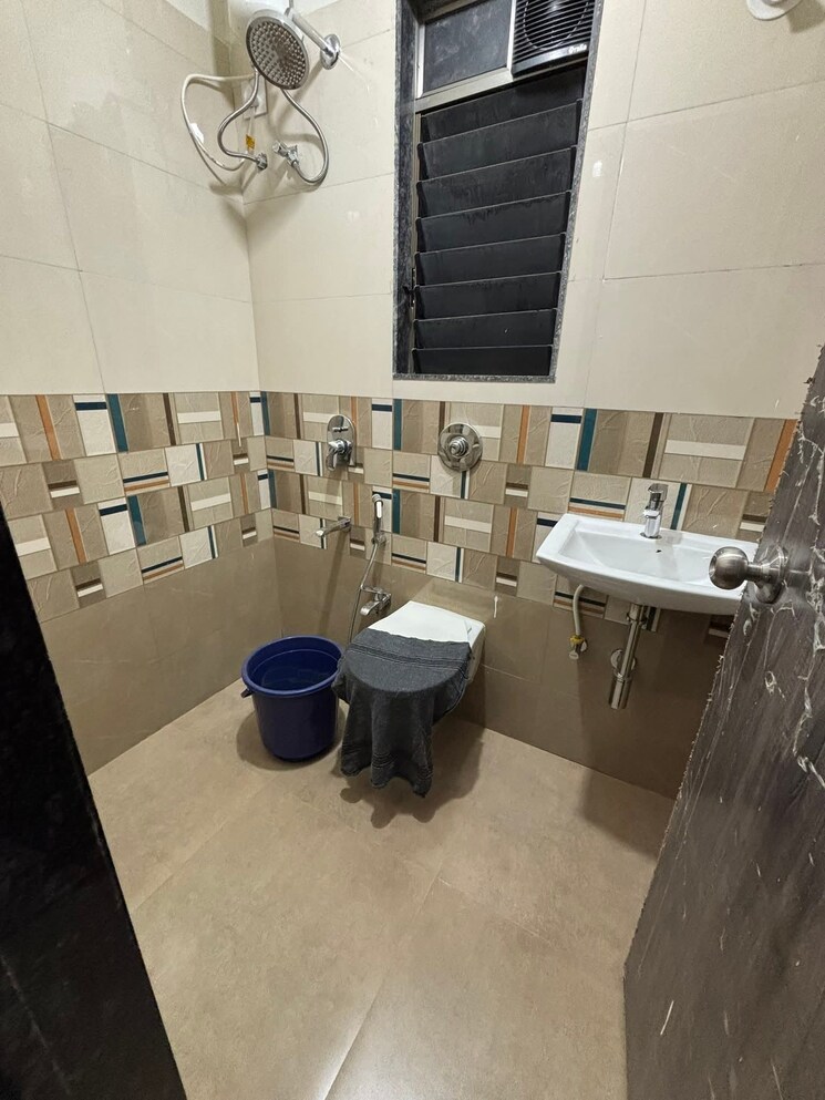 Room, goregaon west Pg For Boys In Goregaon West 9724206