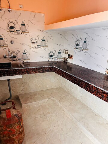 Kitchen in 1 BHK Independent House at Maidan Garhi – for Rent