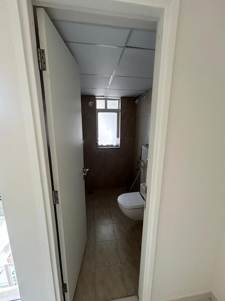 Attached Bathroom, godrej-green-vistas 3 Bedroom 1157 Sq.Ft. Apartment In Mahalunge Pune 9724221