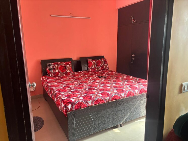 Bedroom, aditya-celebrity-homes 1 Bedroom 550 Sq.Ft. Apartment In Sector 76 Noida 9724240