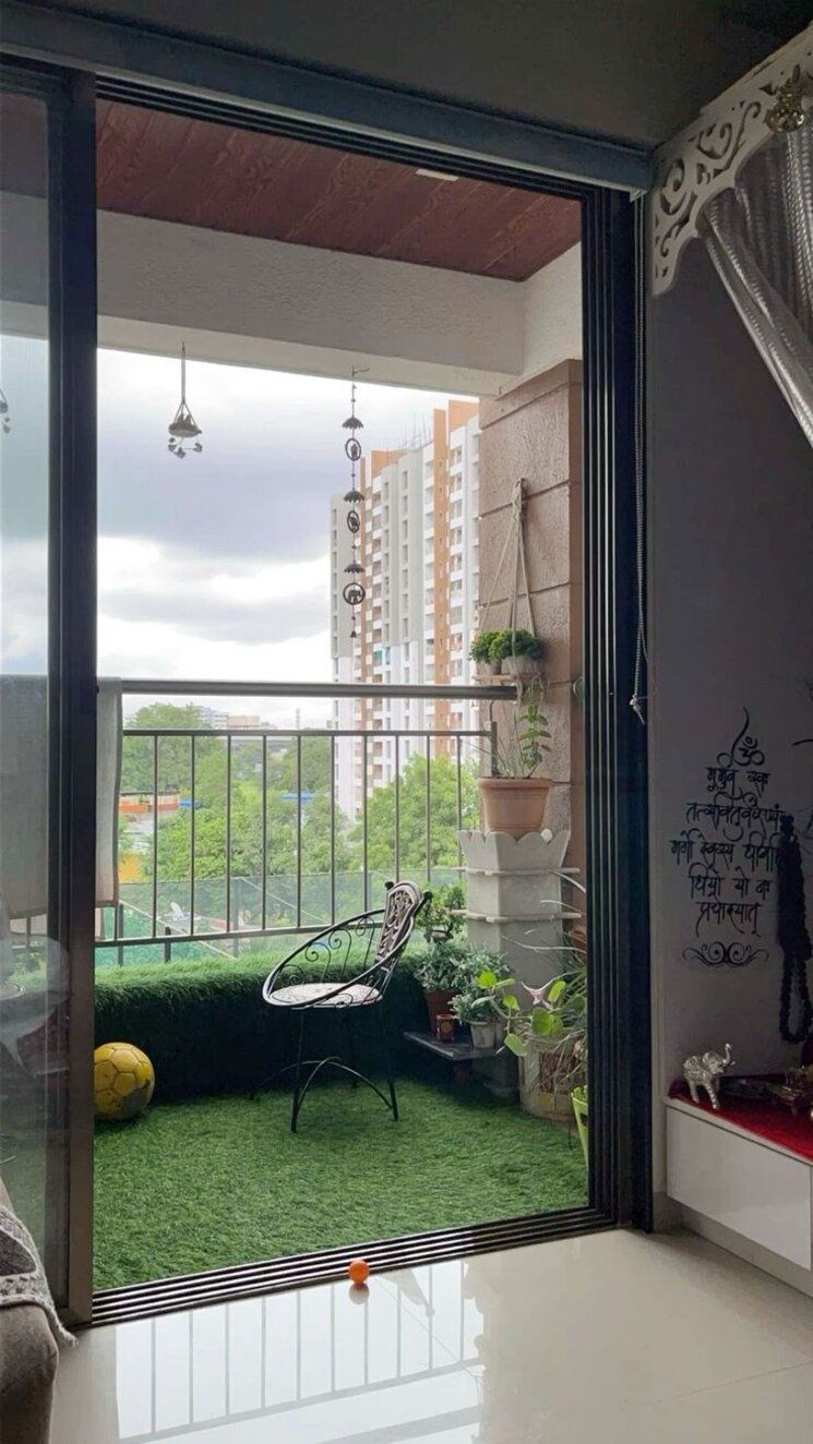 Room, vineet khand Pg For Girls In Vineet Khand 9724254