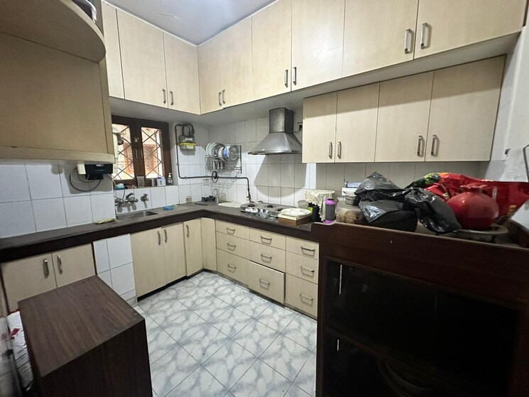 Kitchen, maharishi-dayanand-cghs 3 Bedroom 1650 Sq.Ft. Apartment In Vasant Kunj Delhi 9724262