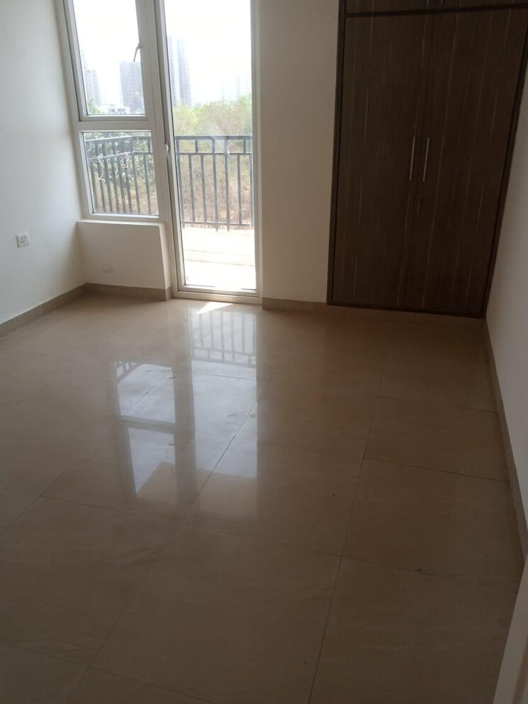 Cover Image, svh-83-metro-street Commercial Office Space 583 Sq.Ft. In Sector 83 Gurgaon 9724310