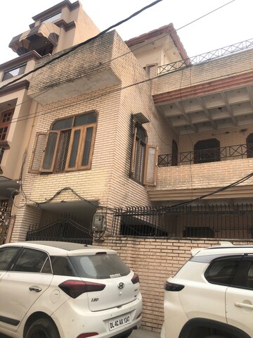 6 BHK Independent House – Exterior View View at Huda Sector 11 - for Sale