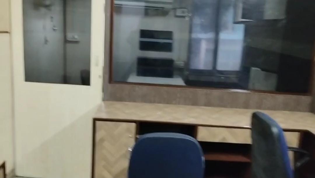 Kitchen, esplanade Commercial Office Space 350 Sq.Ft. In Esplanade Kolkata 9724381