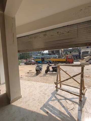 Parking in  Showroom at Chinar Park – for Rent