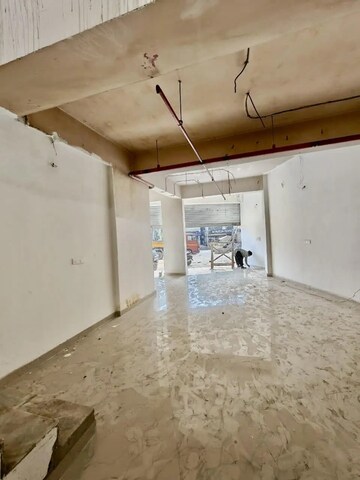 Team Area in  Showroom at Chinar Park – for Rent