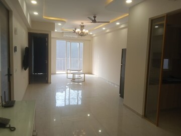 3 BHK Builder Floor For Rent in Smart World Orchard, Sector 61