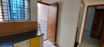 Bedroom in 1 BHK Apartment at Mahadevpura – for Rent