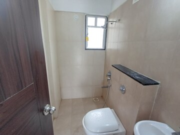 Master Bedroom in 2 BHK Apartment at Erandavane CHS, Erandwane – for Rent