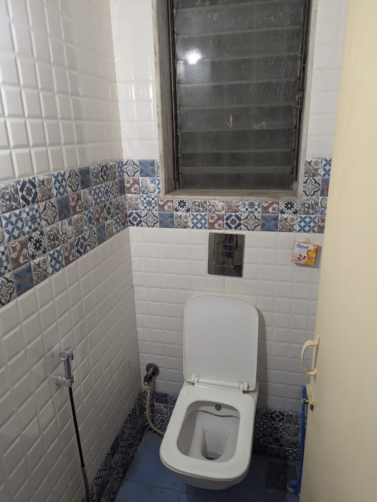 Bathroom, dosti-estates 1 Bedroom 550 Sq.Ft. Apartment In Wadala East Mumbai 9724646