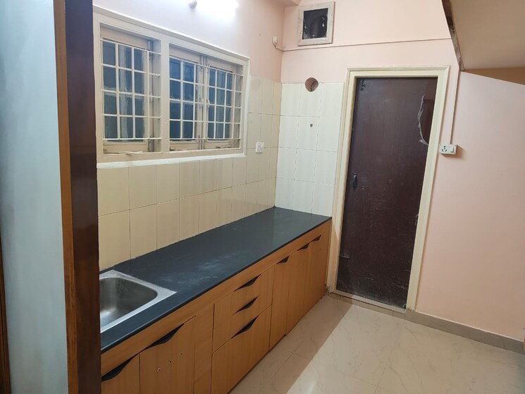 Kitchen, sri-sai-krishna-arcade 3 Bedroom 1650 Sq.Ft. Apartment In Serilingampally Hyderabad 9724668
