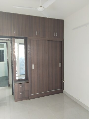 Room in 2 BHK Apartment at Vatika INXT Emilia floors, Sector 82 – for Rent