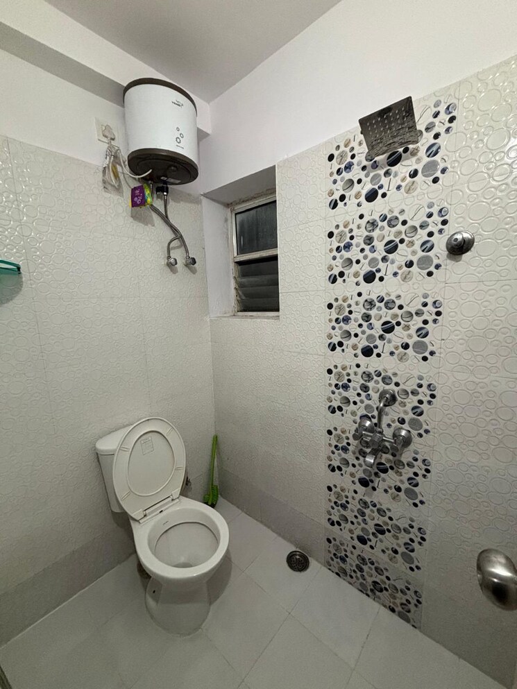 Bathroom, kondapur 3 Bedroom 1850 Sq.Ft. Builder Floor In Kondapur Hyderabad 9724706