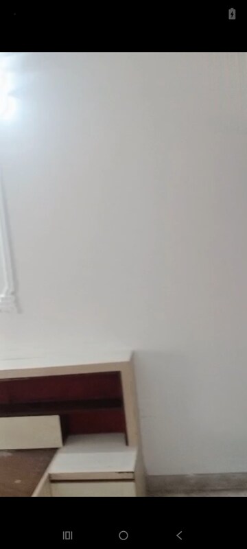 Furnished Amenities in 3 BHK Apartment at Chembur – for Rent