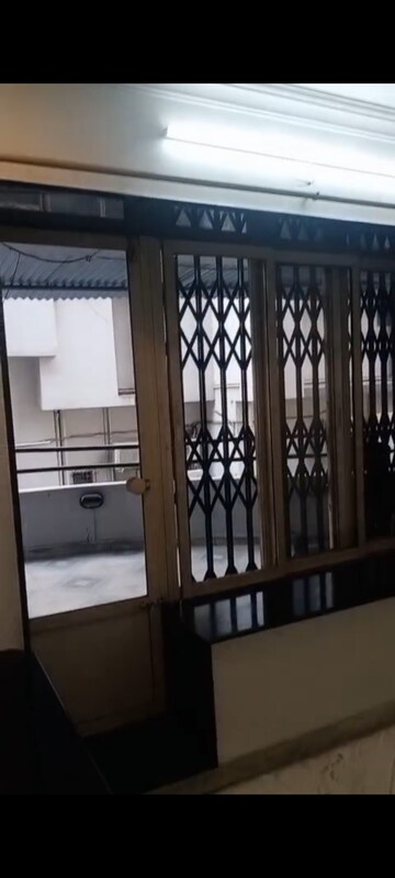 Kitchen in 3 BHK Apartment at Chembur – for Rent