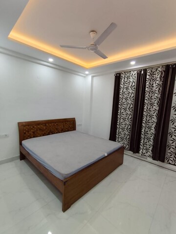 Bedroom in 3 BHK Builder Floor at M3M Atrium, Sector 57 – for Rent