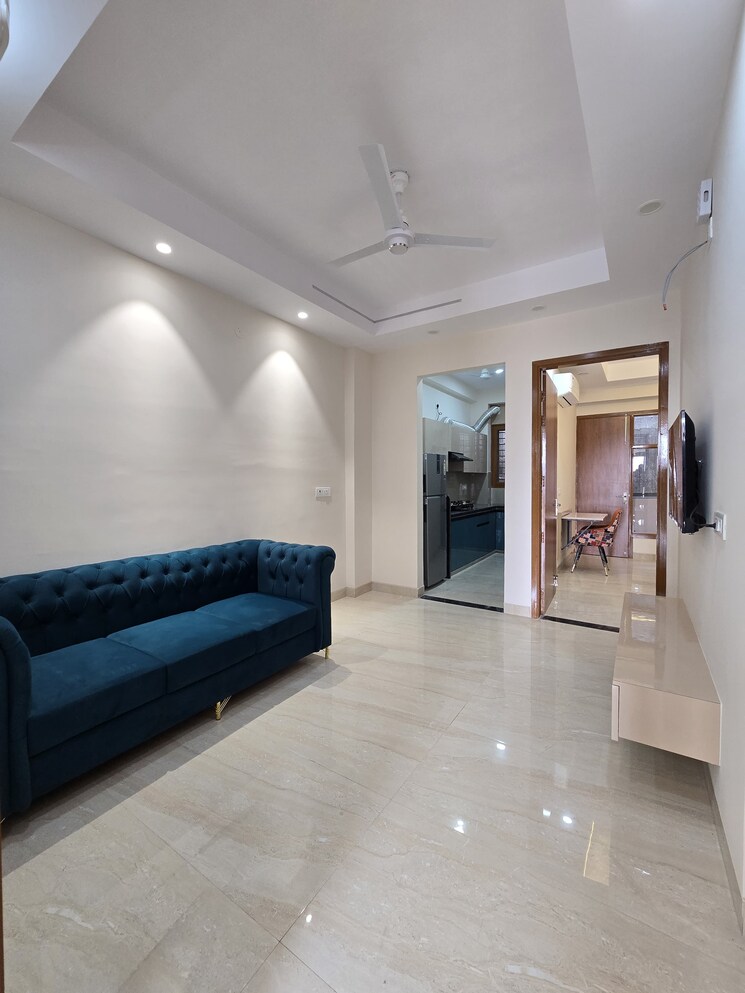 Living Room, gupta-awas 3 Bedroom 260 Sq.Yd. Builder Floor In Sector 43 Gurgaon 9724817