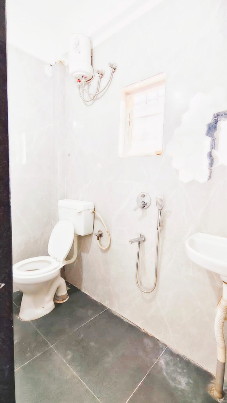 Bathroom, wadgaon sheri 1 RK 345 Sq.Ft. Independent House In Wadgaon Sheri Pune 9724900