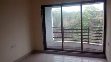 Room in 3 BHK Apartment at Sanghvi Heights, Wadala – for Rent